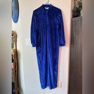 Awesome vintage nightgown - women’s large